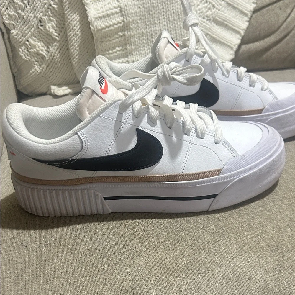 Nike Court Legacy Lift - Picture 2 of 7